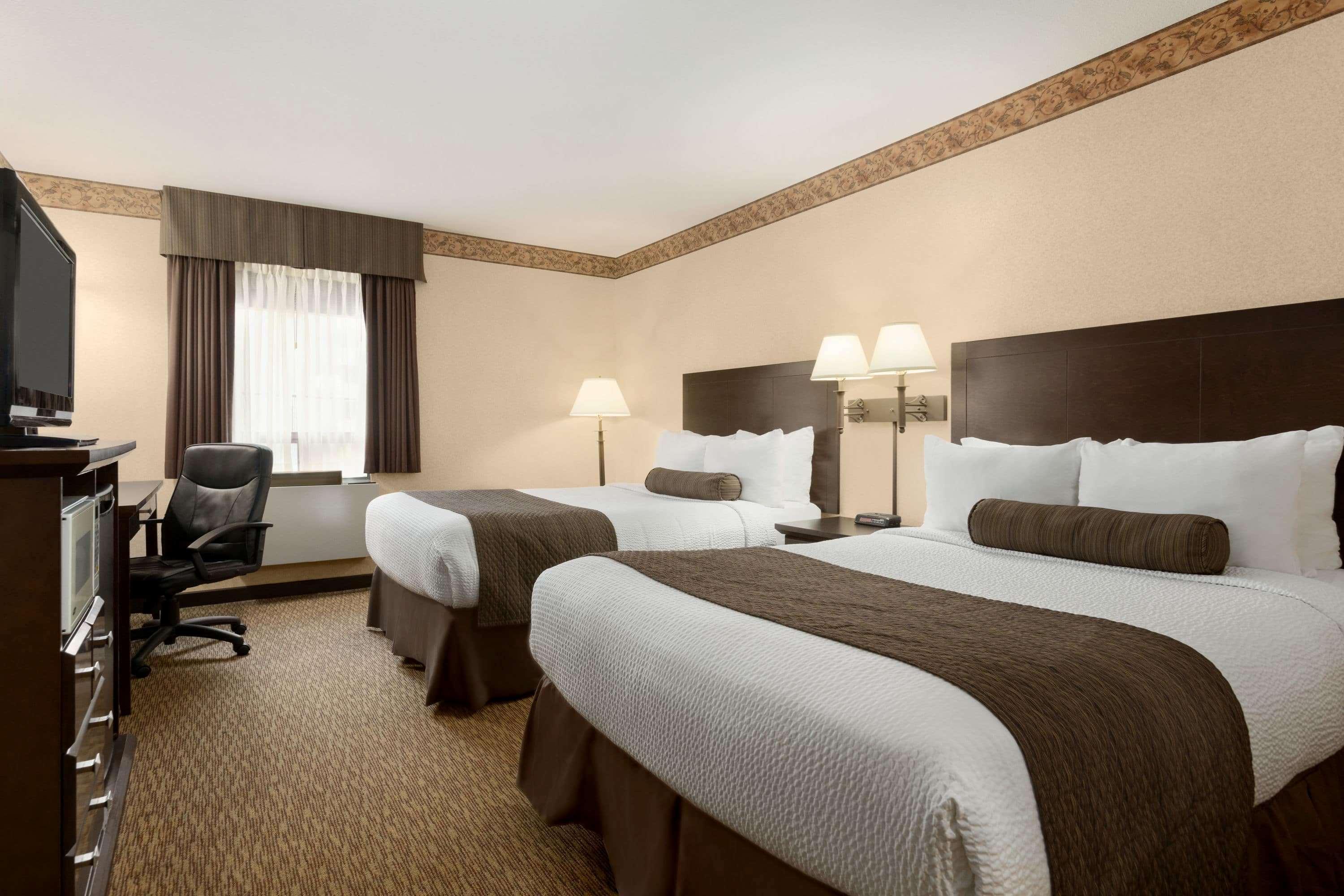 Days Inn & Suites By Wyndham Sault Ste. Marie On Exteriér fotografie