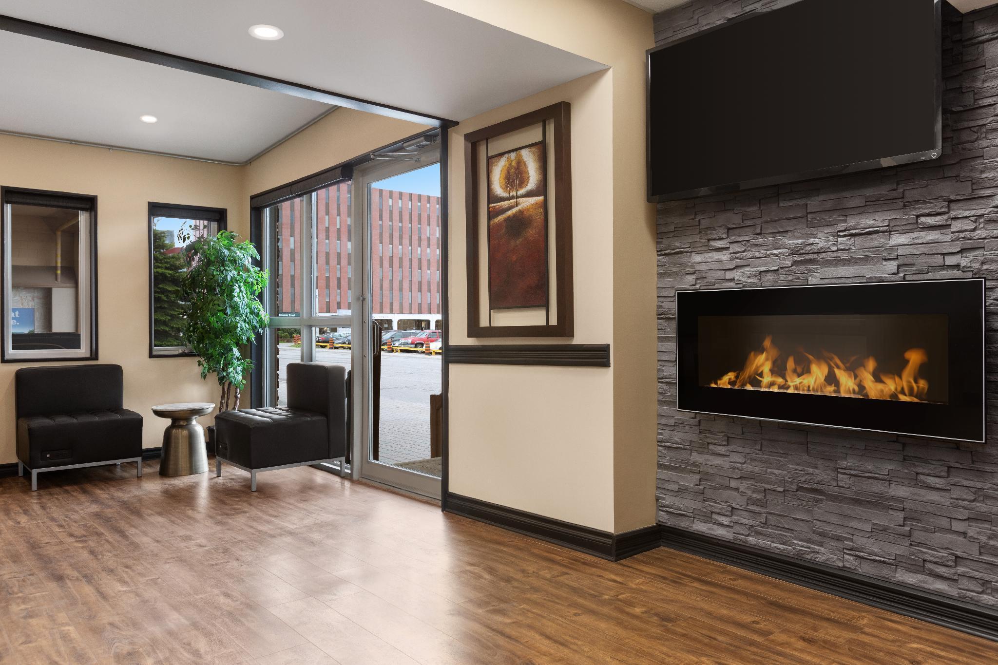 Days Inn & Suites By Wyndham Sault Ste. Marie On Exteriér fotografie