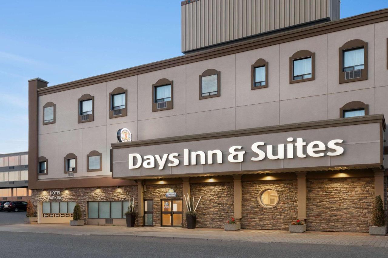 Days Inn & Suites By Wyndham Sault Ste. Marie On Exteriér fotografie