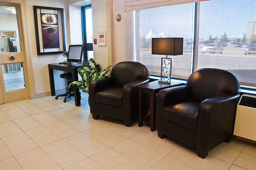 Days Inn & Suites By Wyndham Sault Ste. Marie On Exteriér fotografie