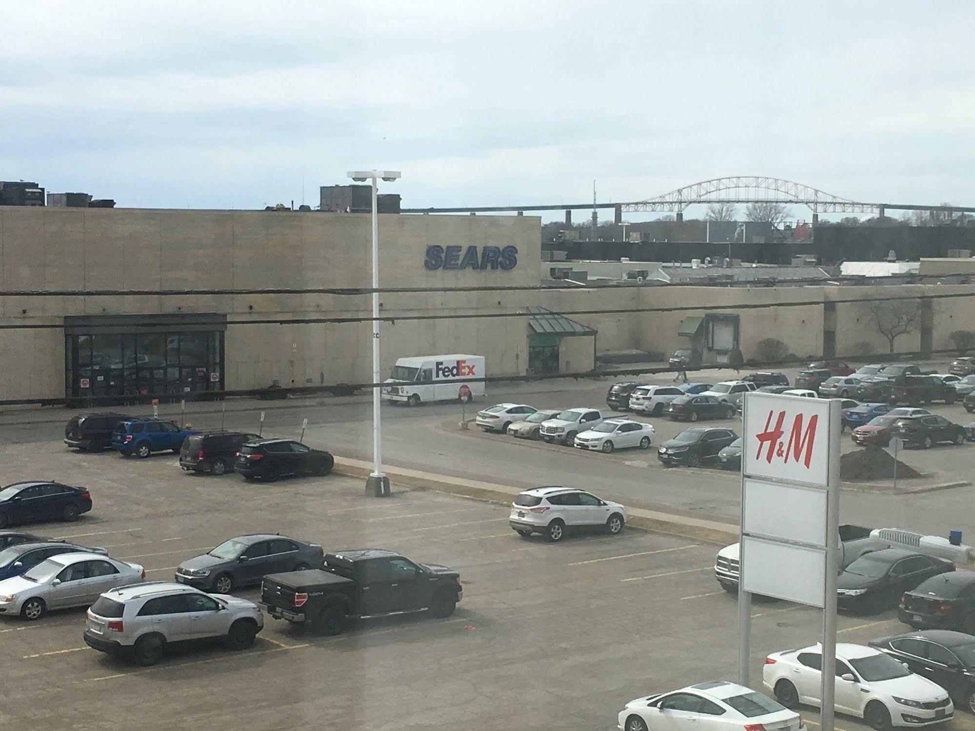 Days Inn & Suites By Wyndham Sault Ste. Marie On Exteriér fotografie